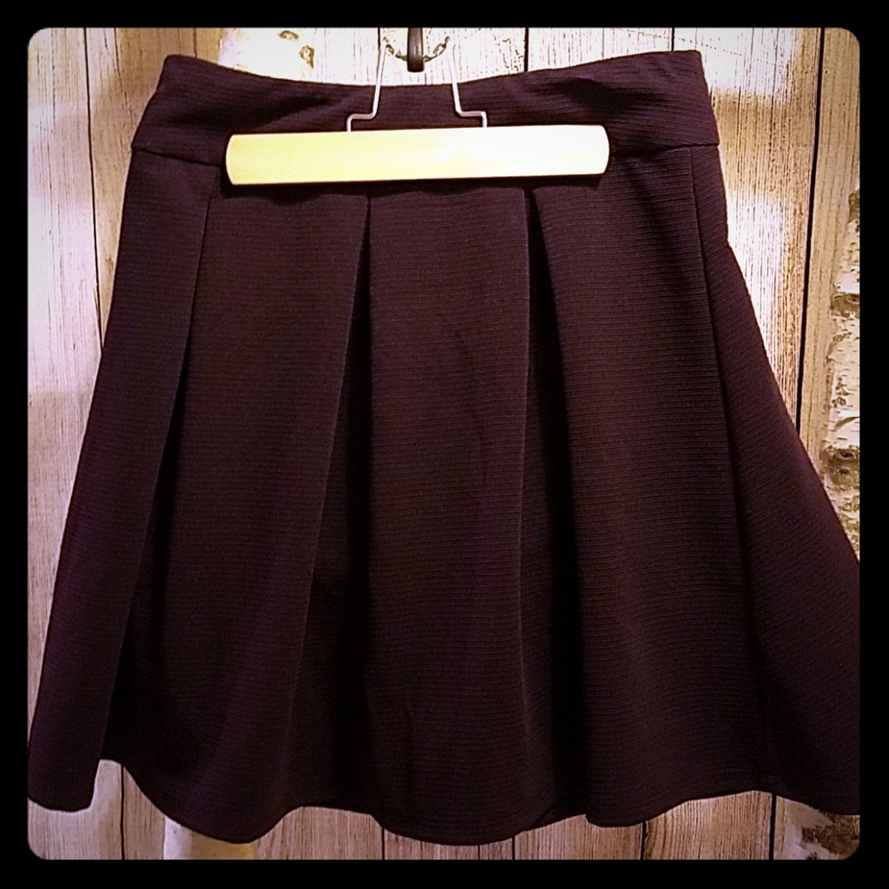 Flouncy Plum Skirt